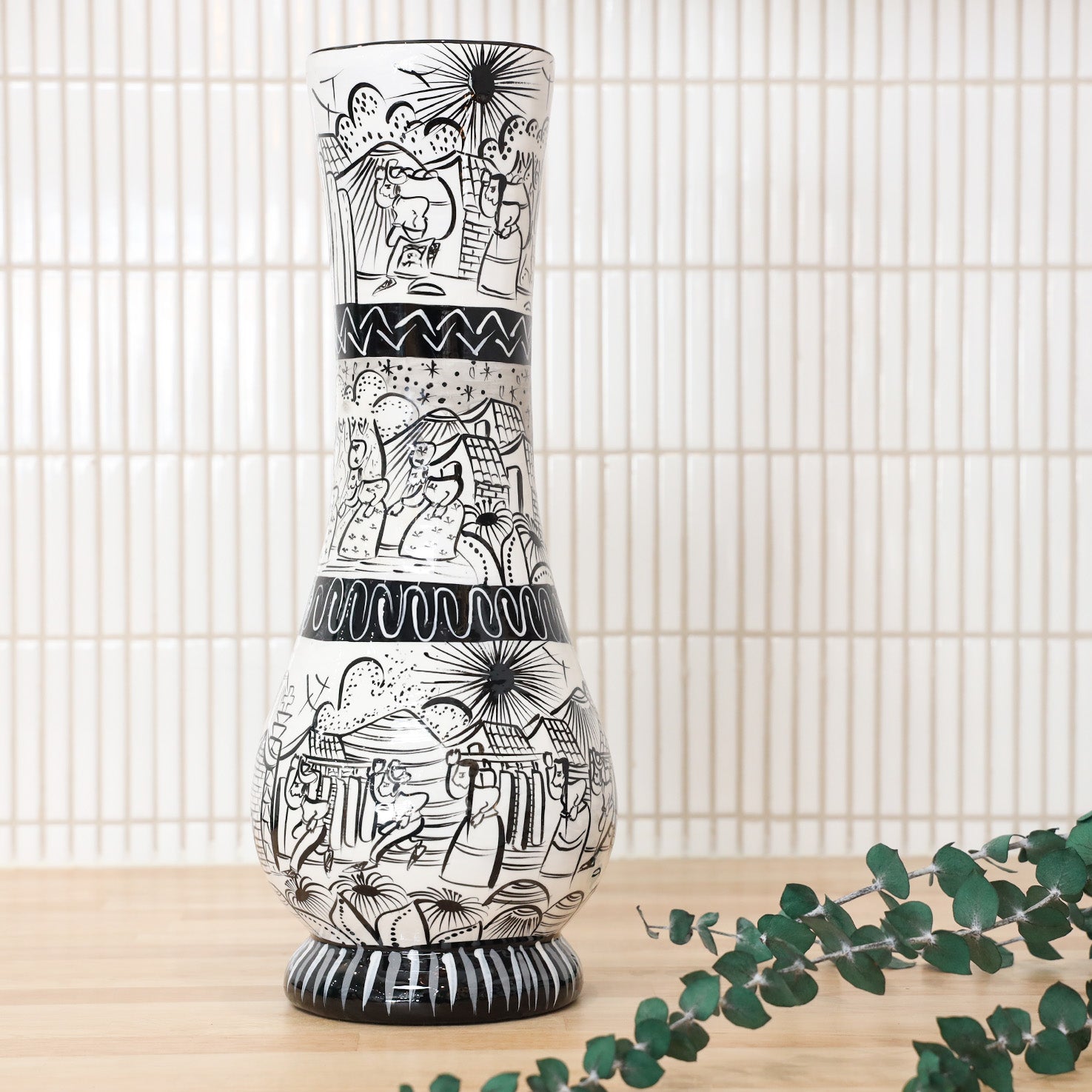 Xalitla Storytelling Black and White Vase