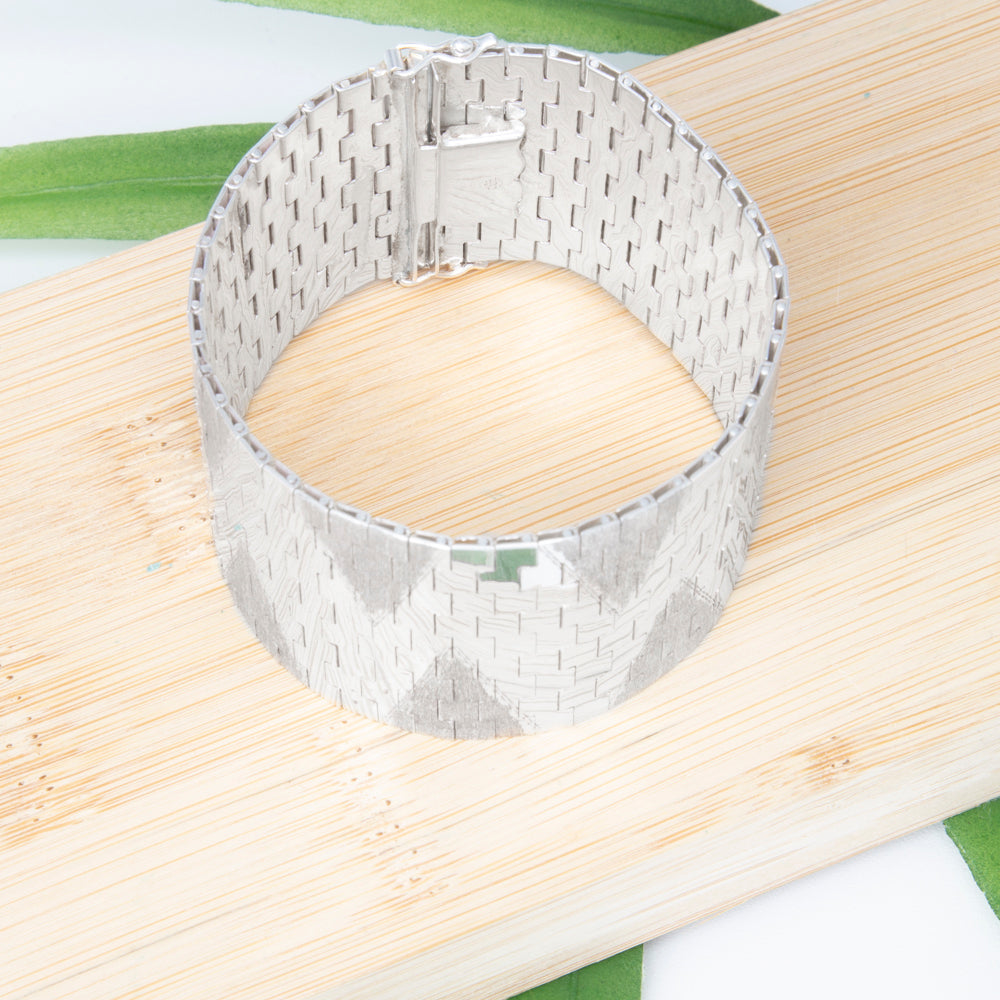 Vintage Sterling Silver Bracelet with Diamond Cut Finish