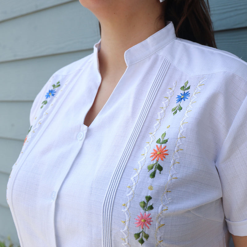Blanca Short Sleeve Embroidered Woman Guayabera