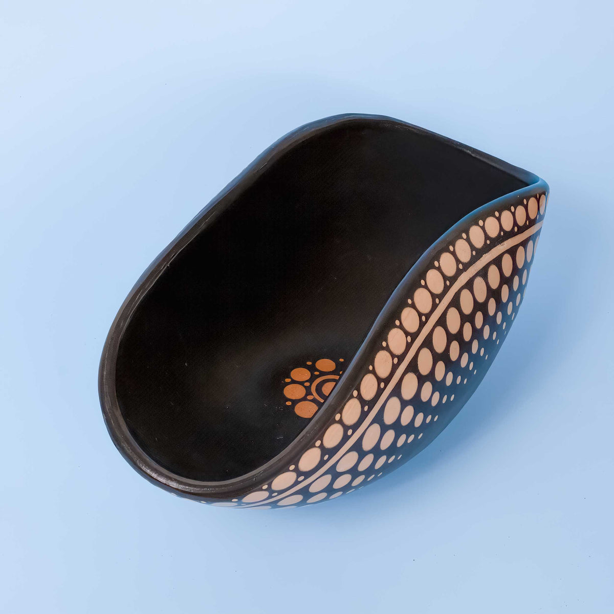 Zinapécuaro Concha Ceramic Bowl