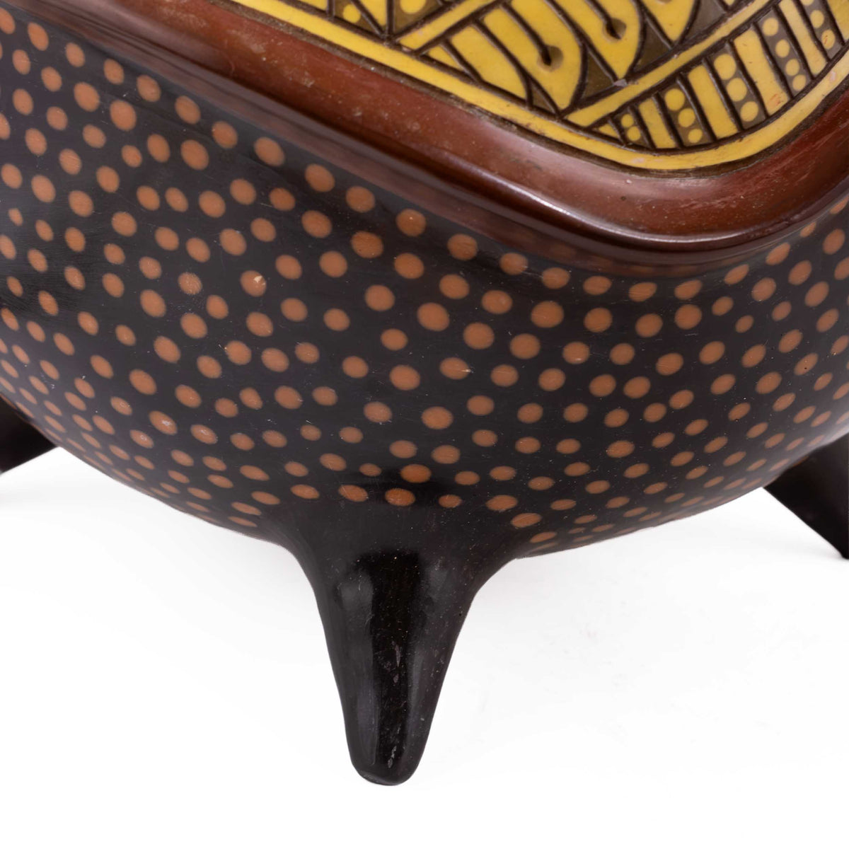 Zinapécuaro Armadillo Sculptural Vase