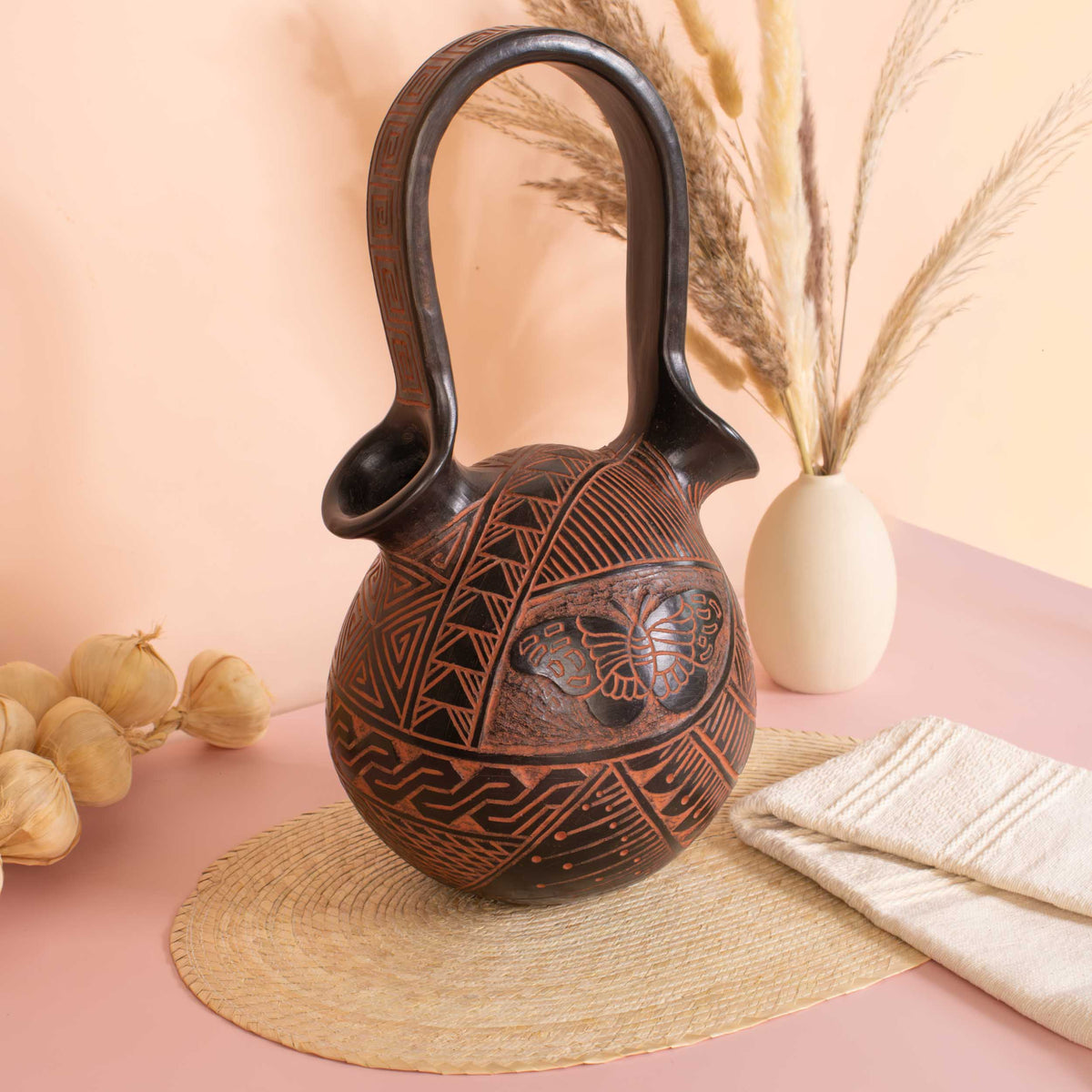 Zinapécuaro Hand-Carved Ollita de Matrimonio Ceramic Vases