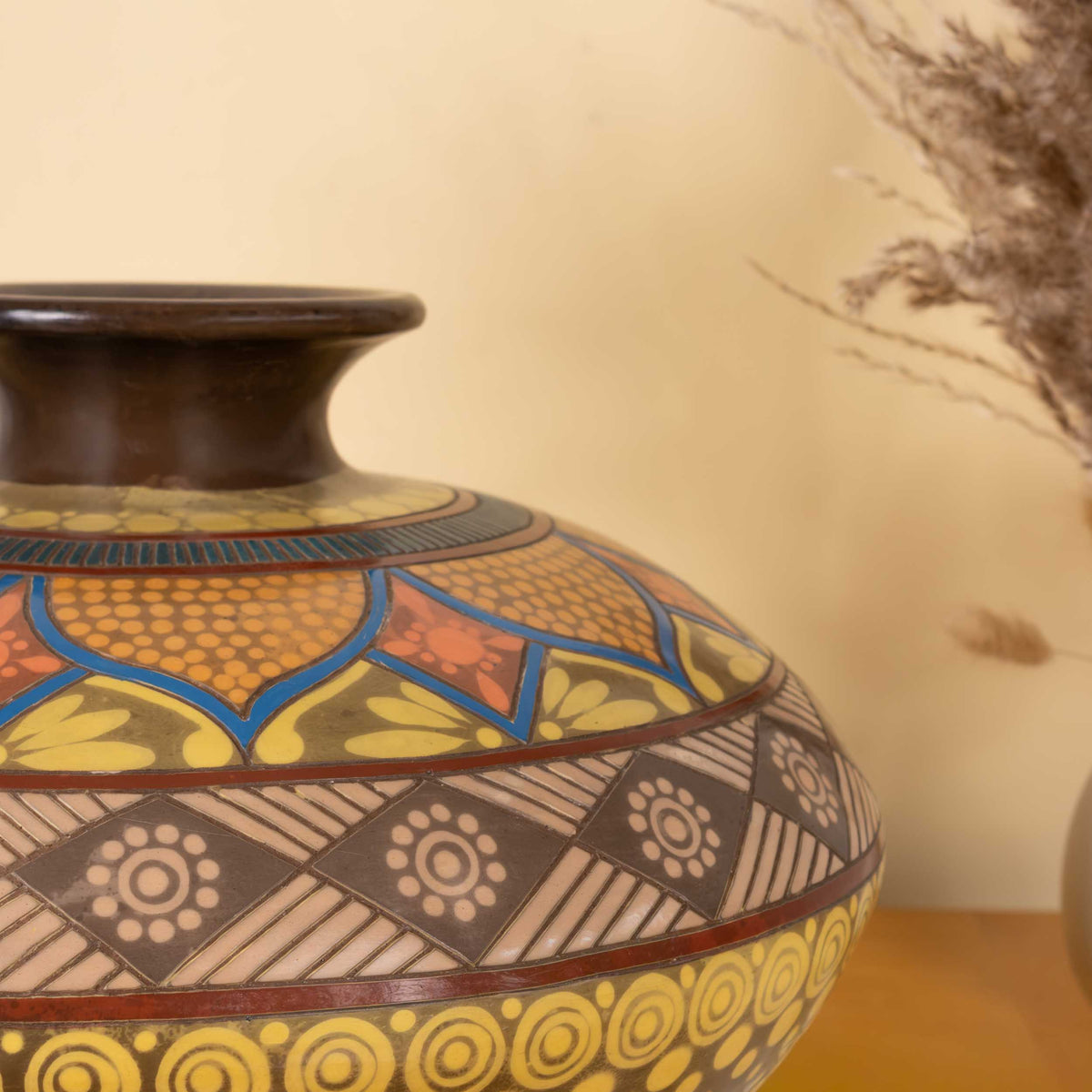 Zinapecuaro Amarillo Hand-Carved Mandala Ceramic Vessel