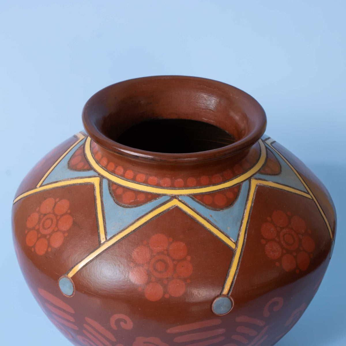 Zinapécuaro Lodo Rojo Hand-Painted Ceramic Vase