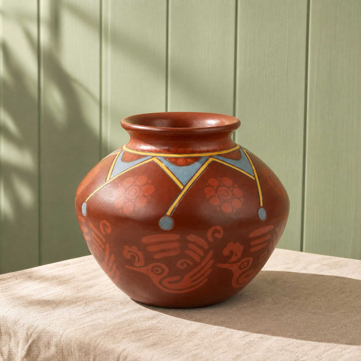 Zinapécuaro Lodo Rojo Hand-Painted Ceramic Vase
