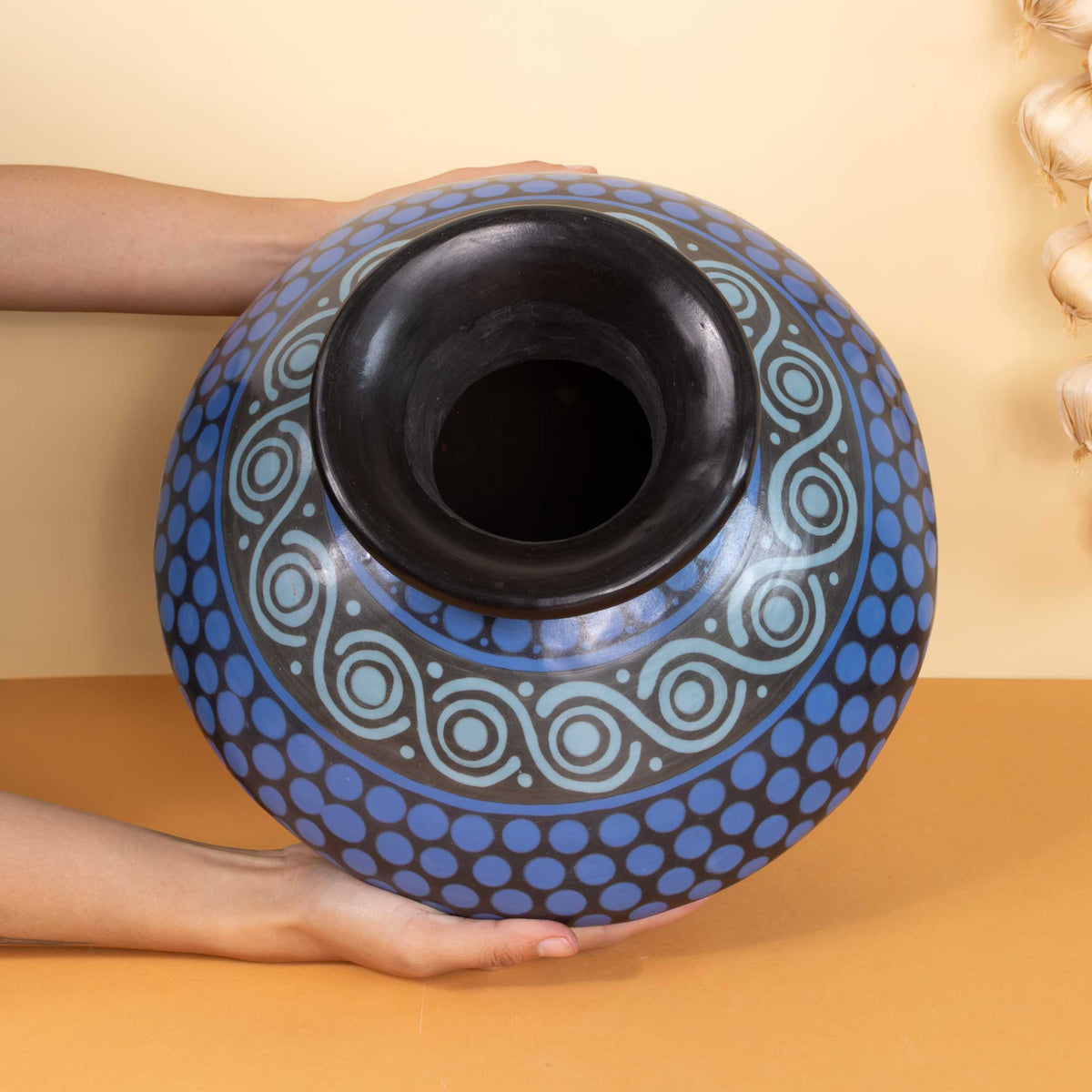Zinapécuaro Spiral Dotted Negative Imprint Ceramic Vase