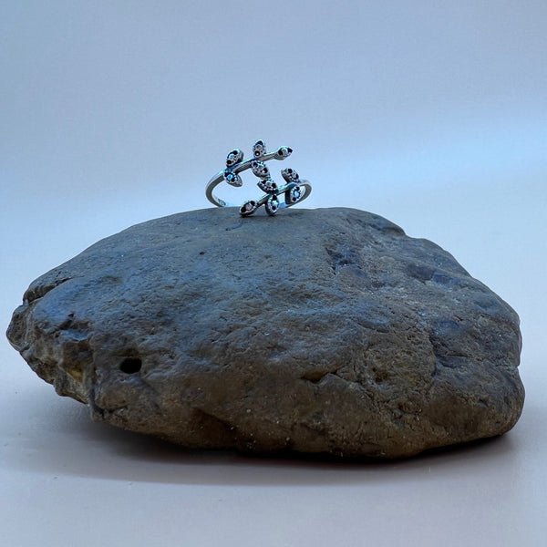 Sterling Silver Laurel Branch Open-Ended Ring