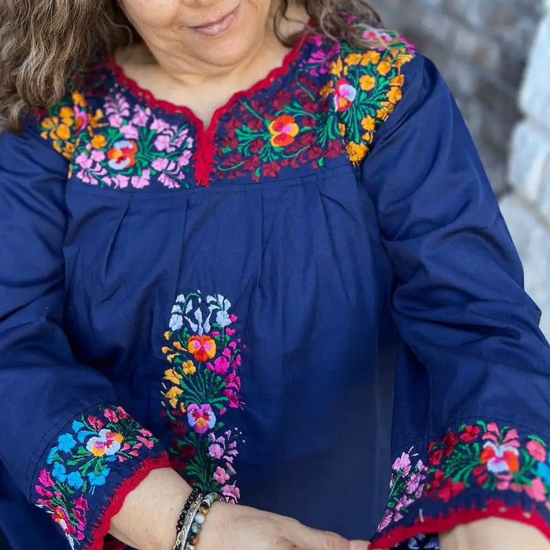 LauraKlein Women Mexican Embroidered Shirt for Women Bohemian Style Top  Blouse 3/4 Sleeve Summer Casual Tunics : : Clothing, Shoes 