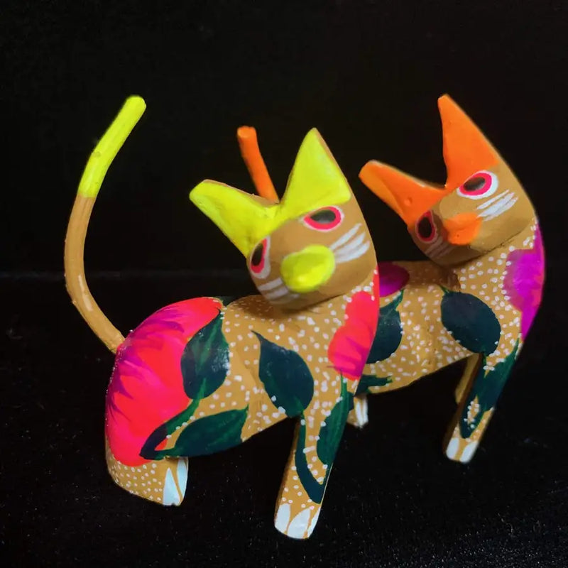 Hand Painted Neck Side Bend Cat Wooden Figurine - 7