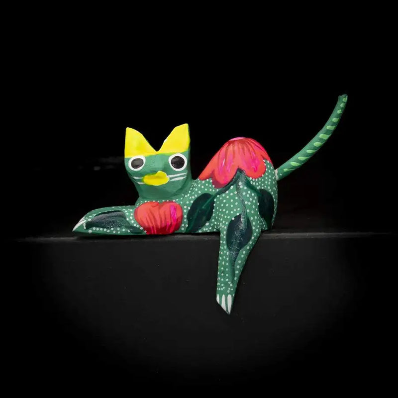 Hand Painted and Carved Hanging Cat Wooden Figurine Alebrije - 6