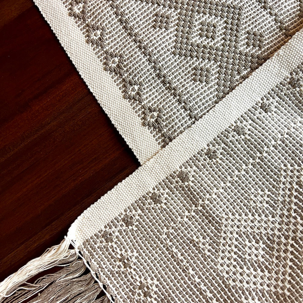 Jalieza Telar Woven Table Runner