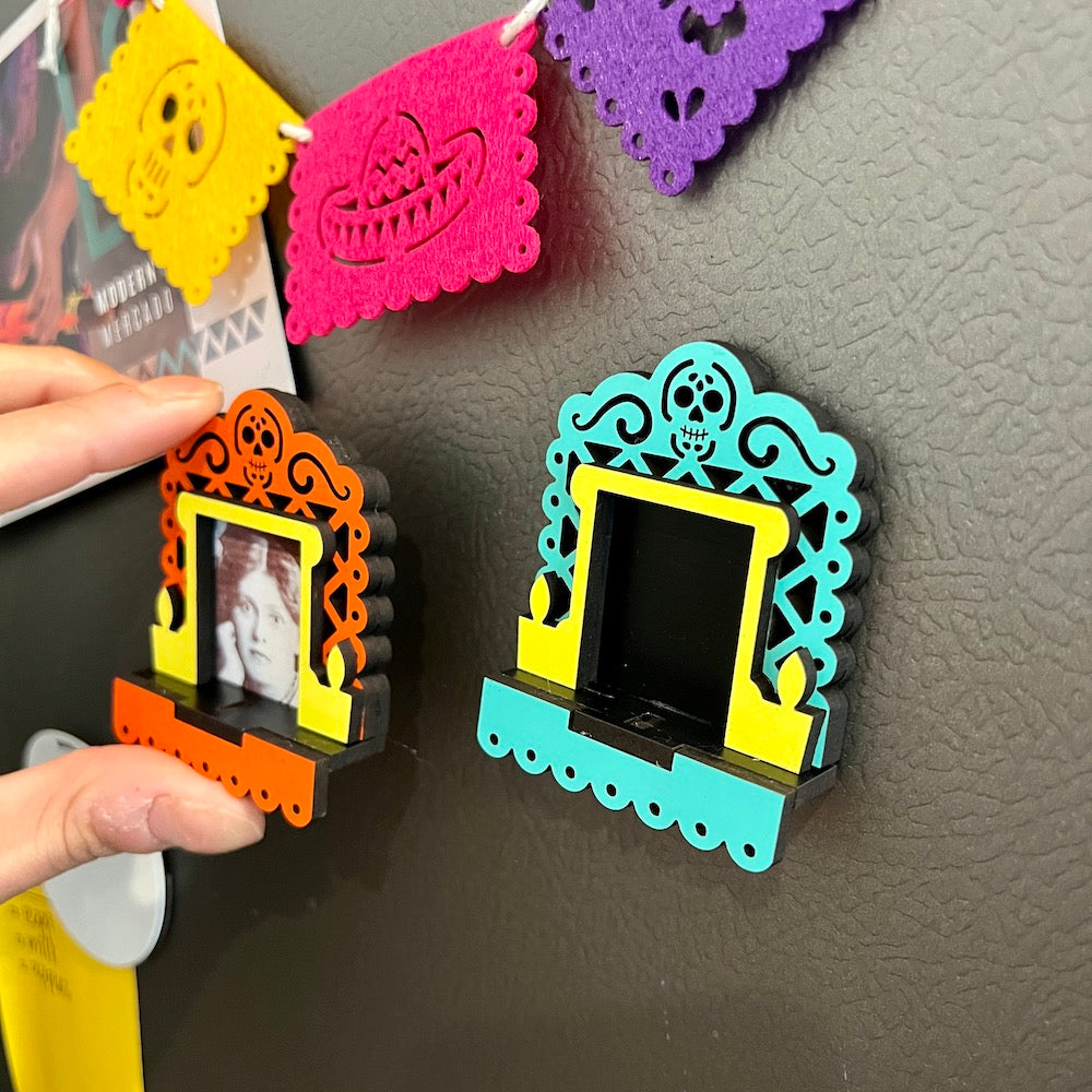 Día de Los Muertos Felt Mini Papel Picado Banner Magnet