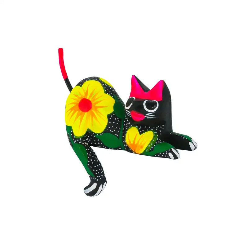 Hand Painted and Carved Hanging Cat Wooden Figurine Alebrije - 18